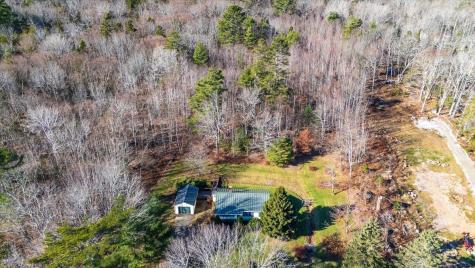 560 Belfast Road Camden ME 04843