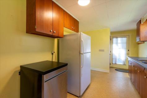 560 Belfast Road Camden ME 04843