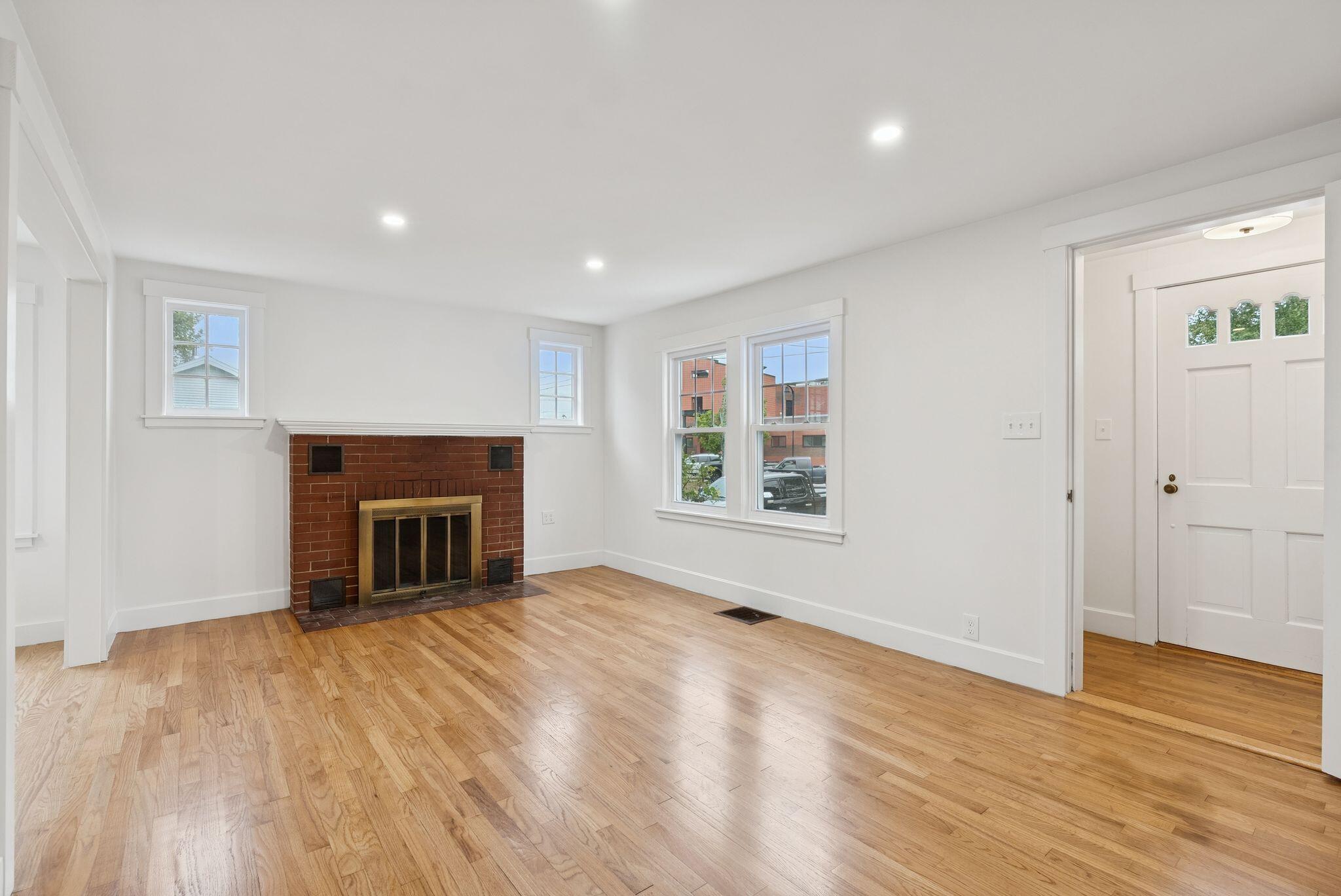 11 Westwood Avenue Scarborough ME 04074