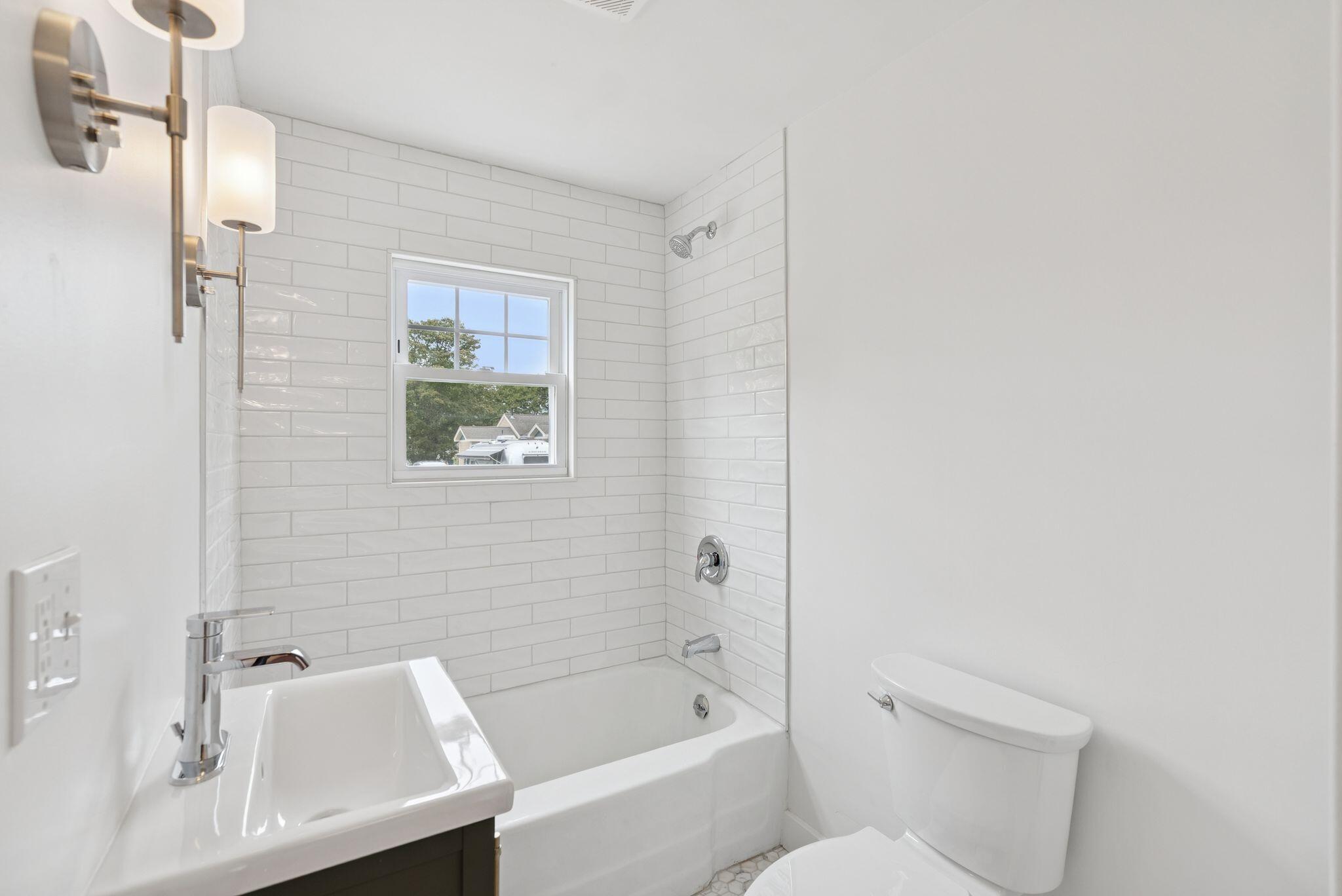 11 Westwood Avenue Scarborough ME 04074