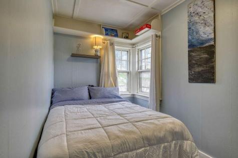 7 N Main Street Stonington ME 04681