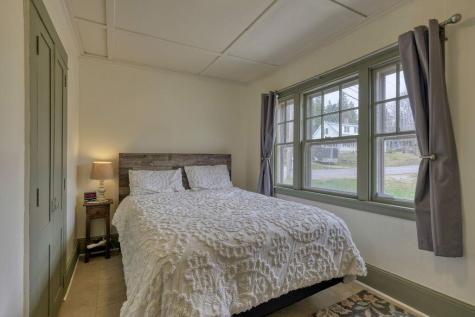 7 N Main Street Stonington ME 04681