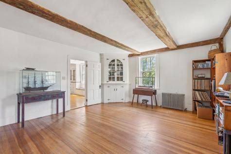 1463 Washington Street Bath ME 04530