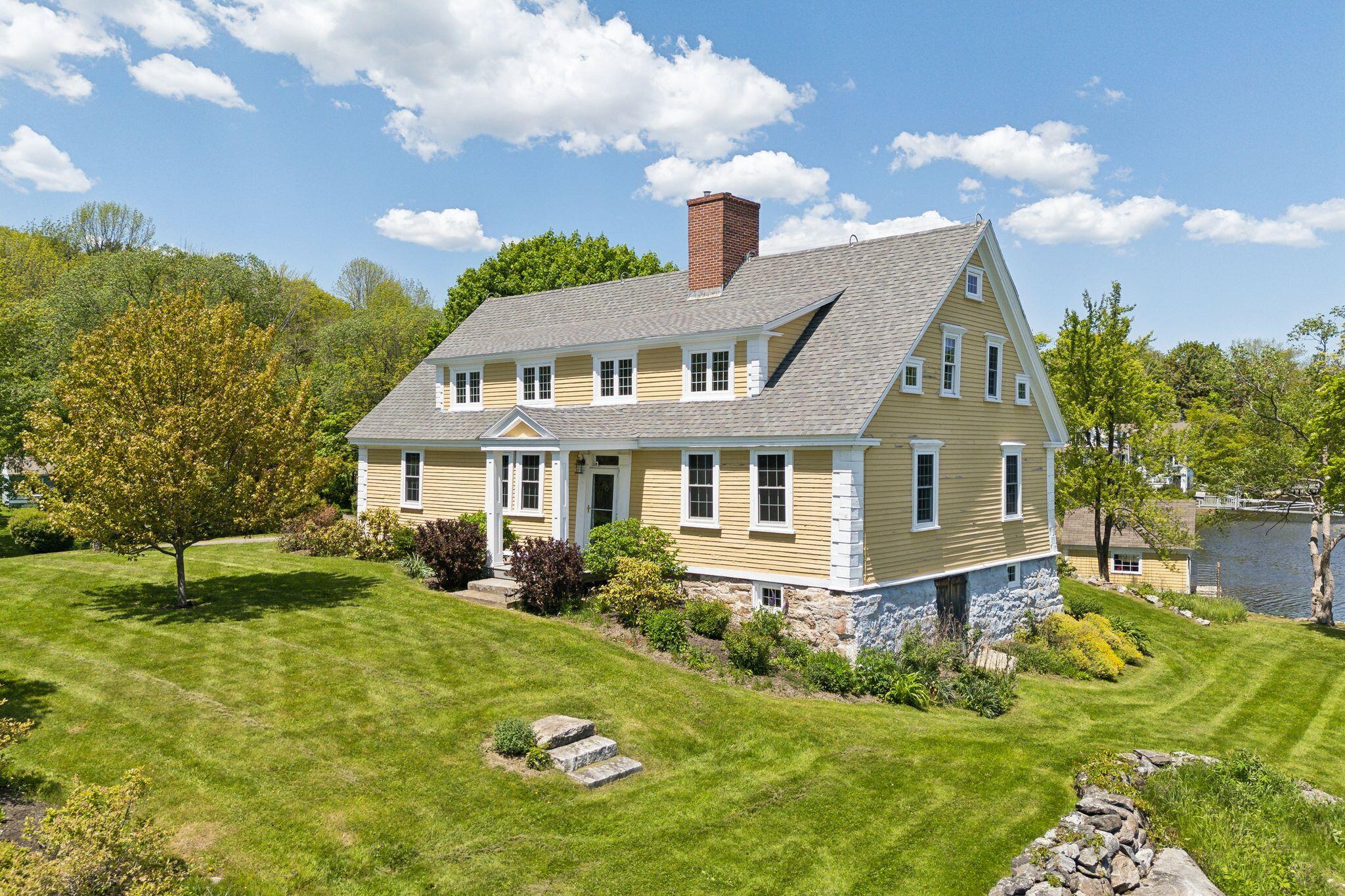 1463 Washington Street Bath ME 04530