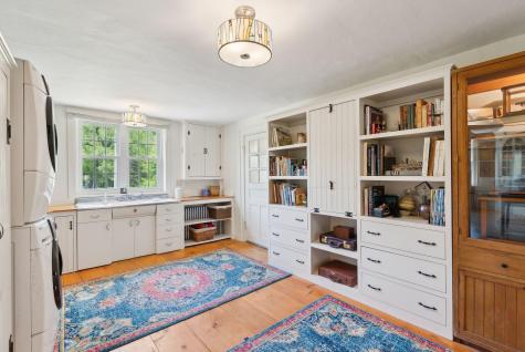 1463 Washington Street Bath ME 04530