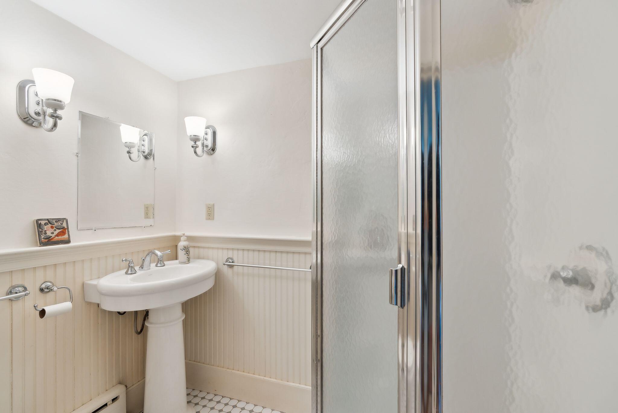 1463 Washington Street Bath ME 04530