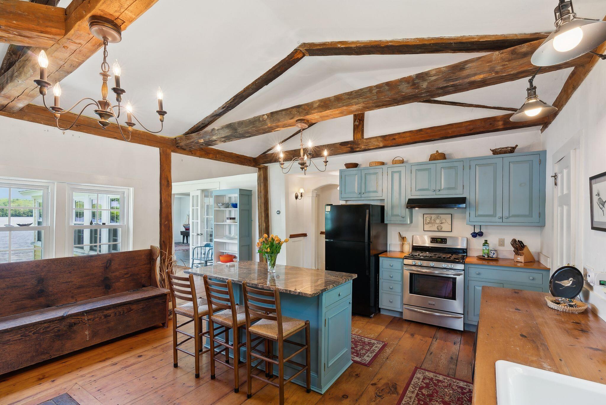 1463 Washington Street Bath ME 04530