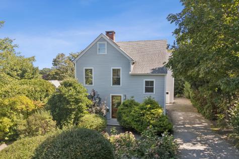 8 Cedar Street Camden ME 04843