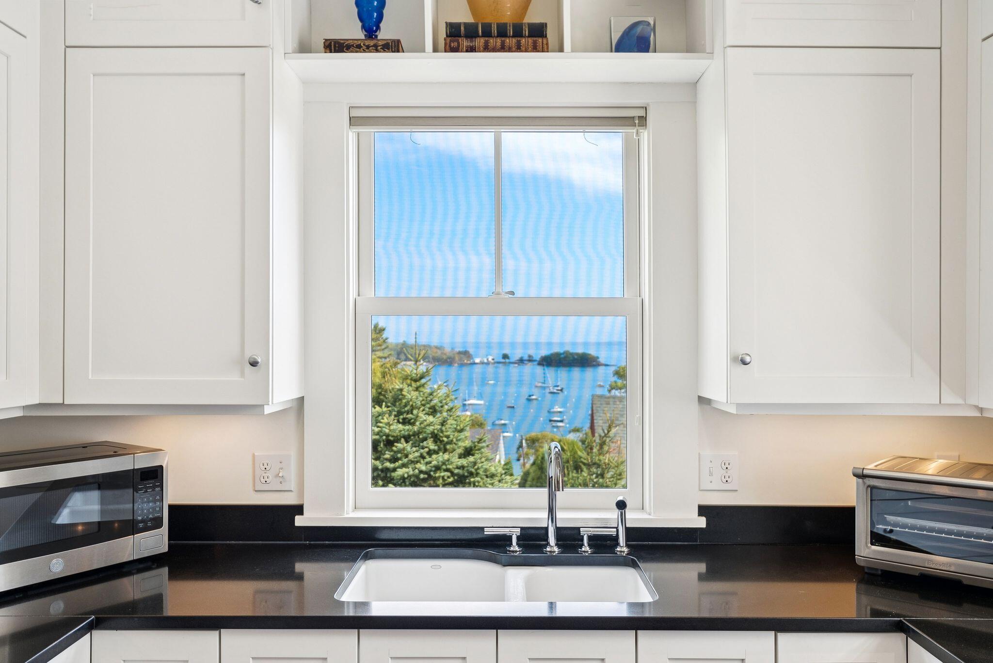 8 Cedar Street Camden ME 04843