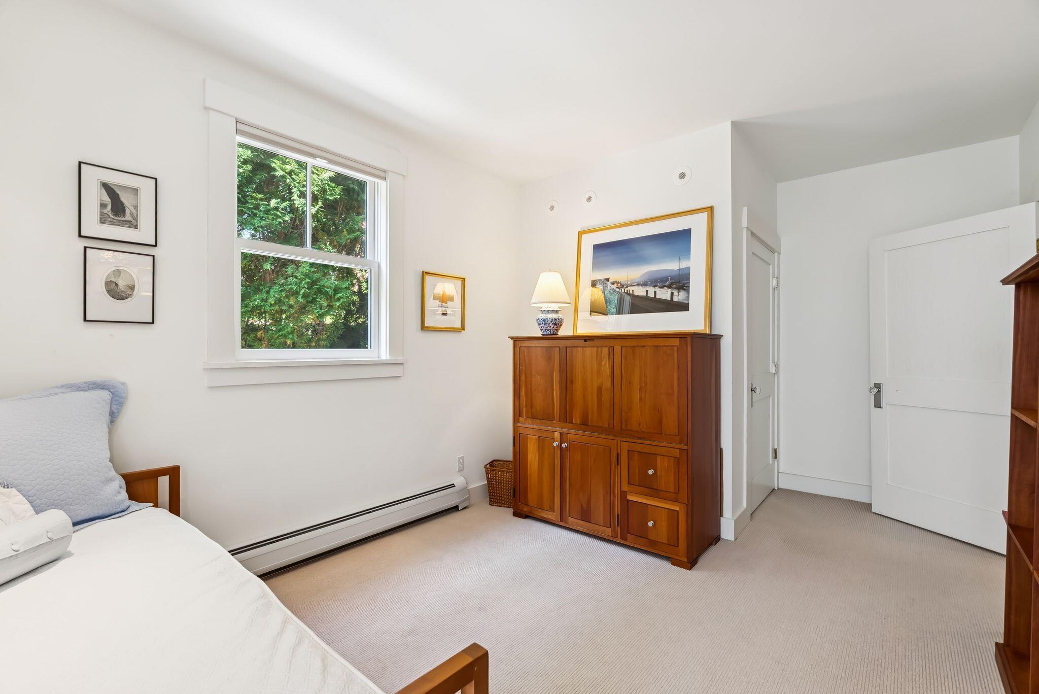 8 Cedar Street Camden ME 04843