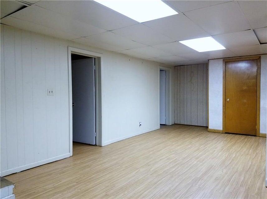 137 Dartmouth Street Bangor ME 04401