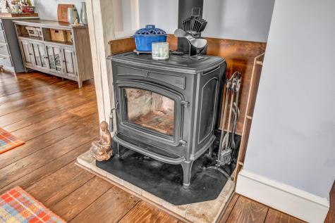 661 Veterans Highway Brooks ME 04921