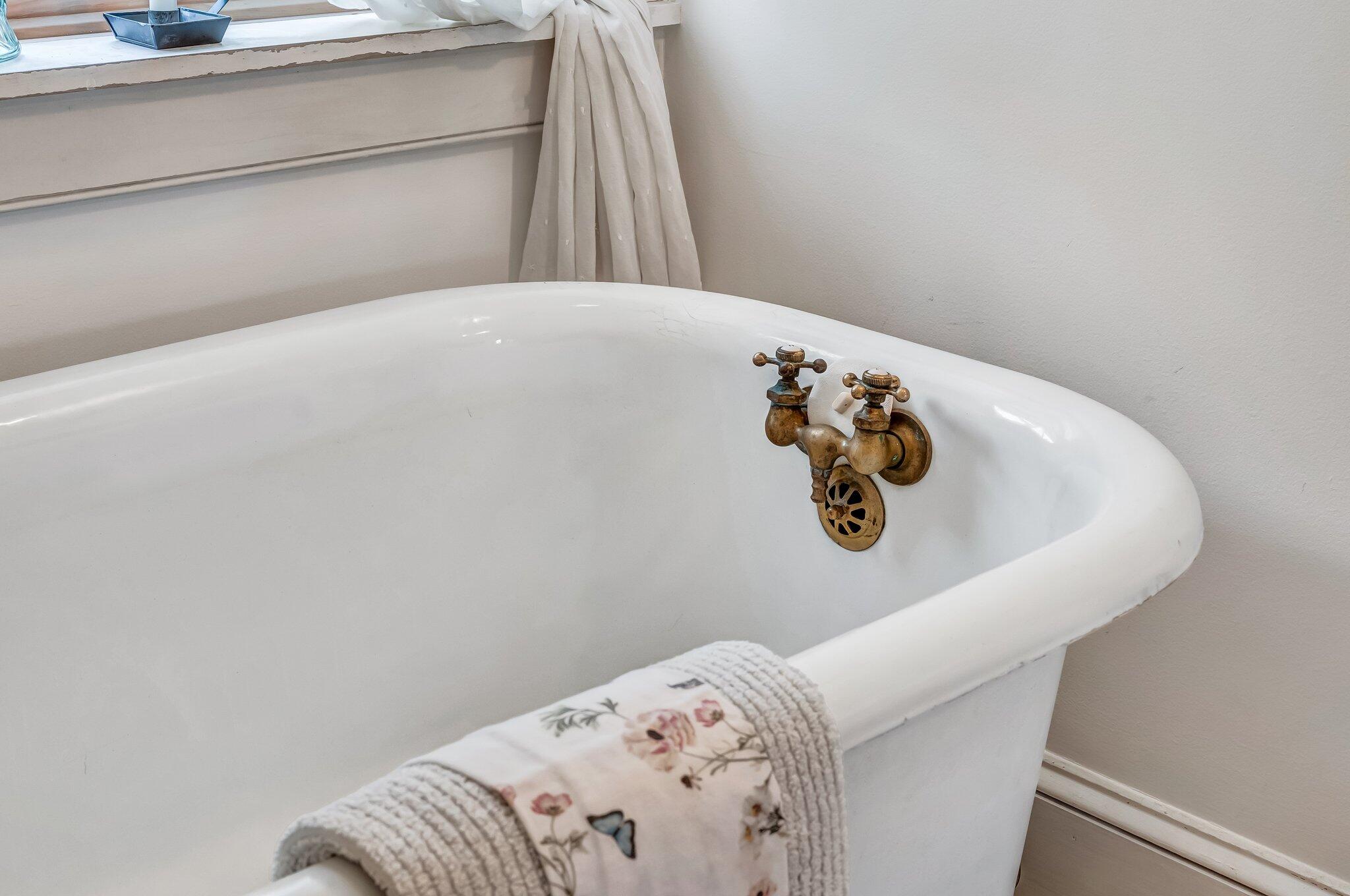 661 Veterans Highway Brooks ME 04921