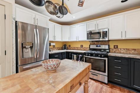 86 Josiah Norton Road York ME 03902