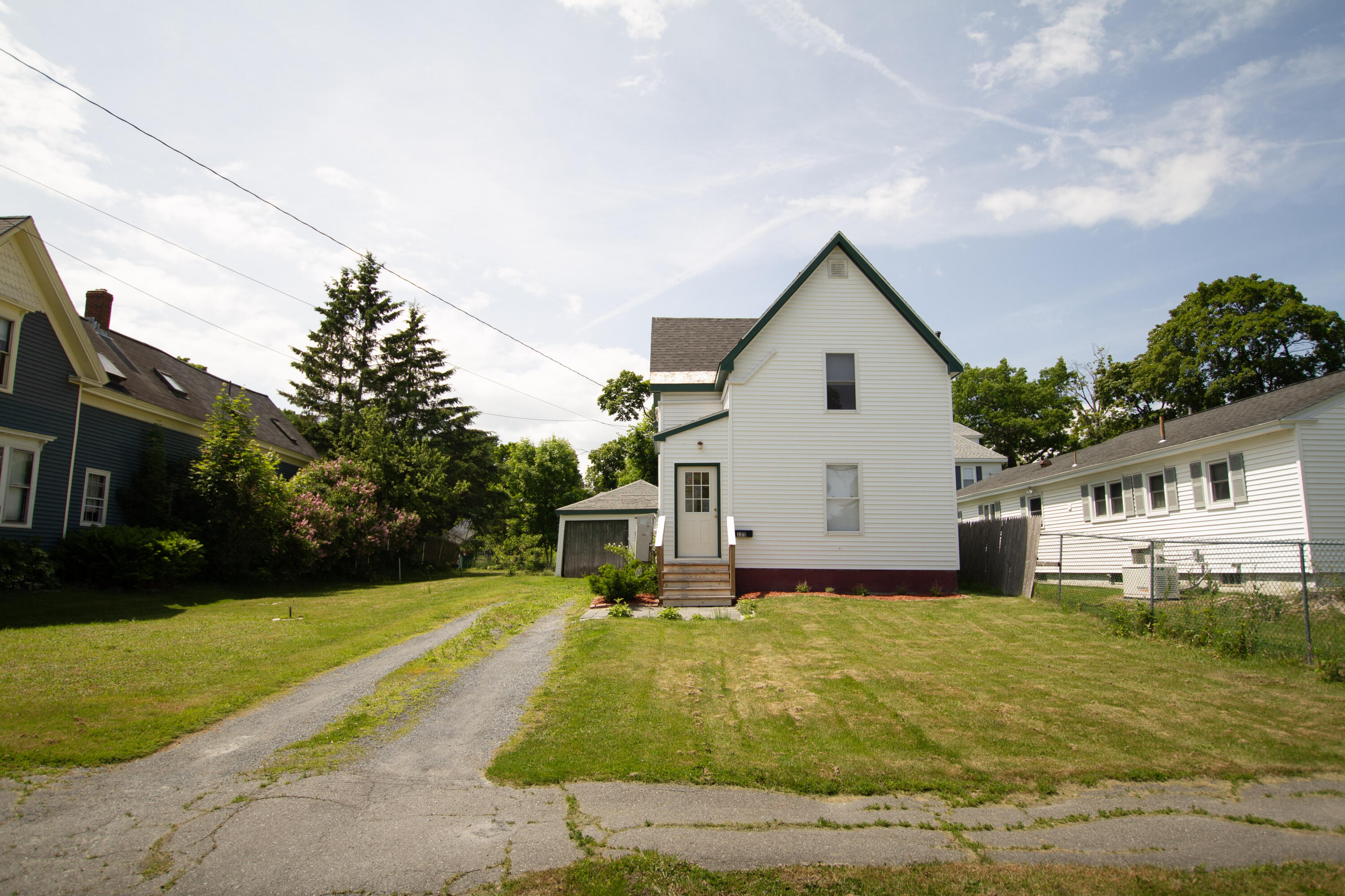 123 7th Street Bangor ME 04401