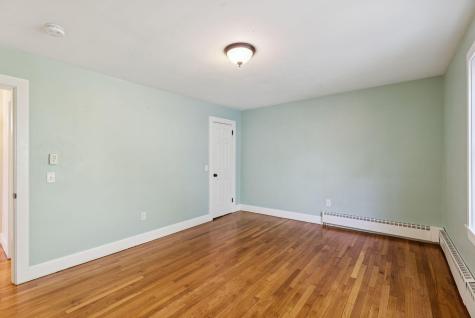 1309 Broadway South Portland ME 04106