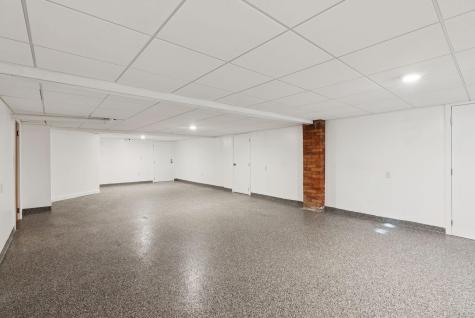 1309 Broadway South Portland ME 04106