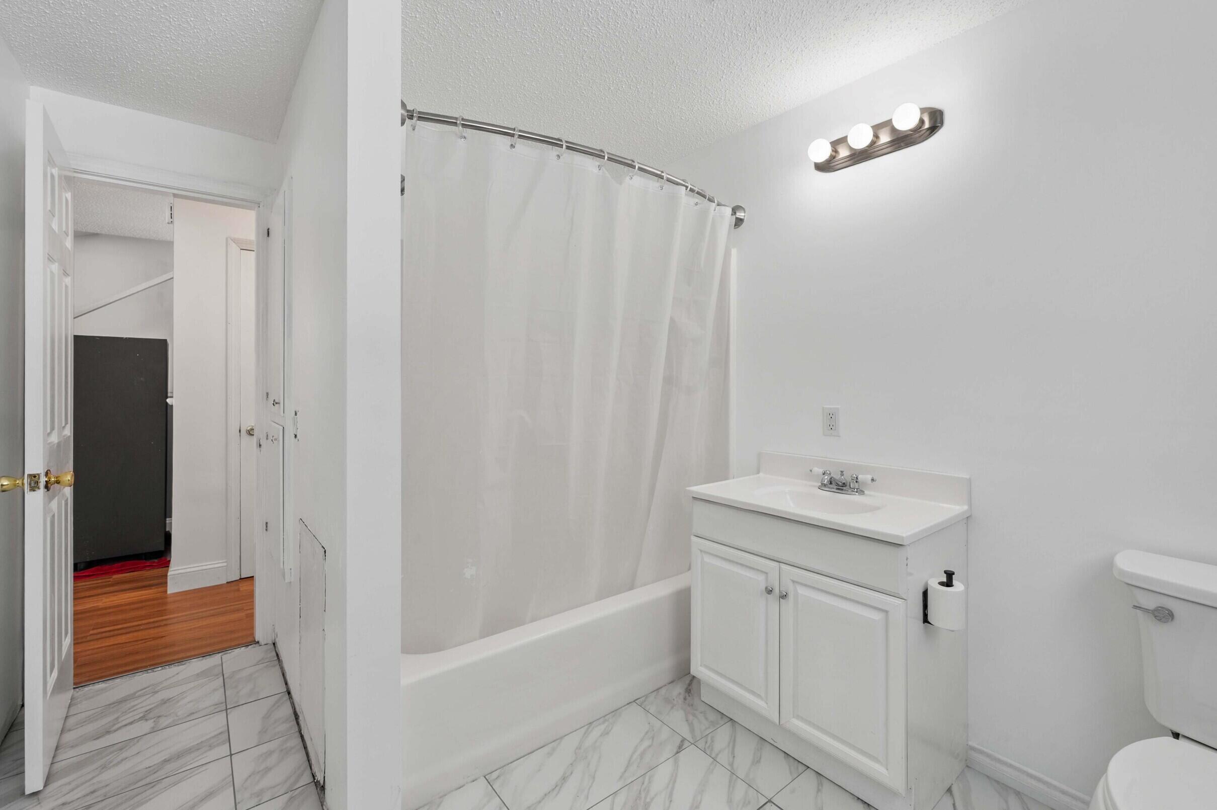 30 Meadow Brook Drive Belgrade ME 04917