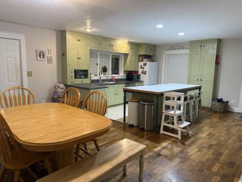 22 Central Avenue Waterville ME 04901