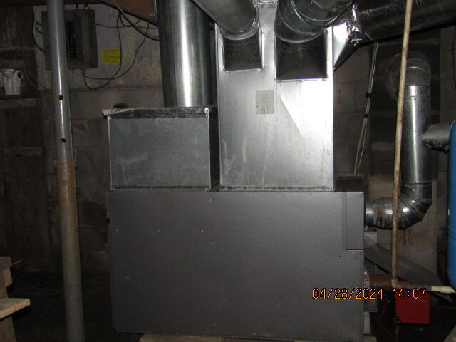 200 Back Street Monmouth ME 04265