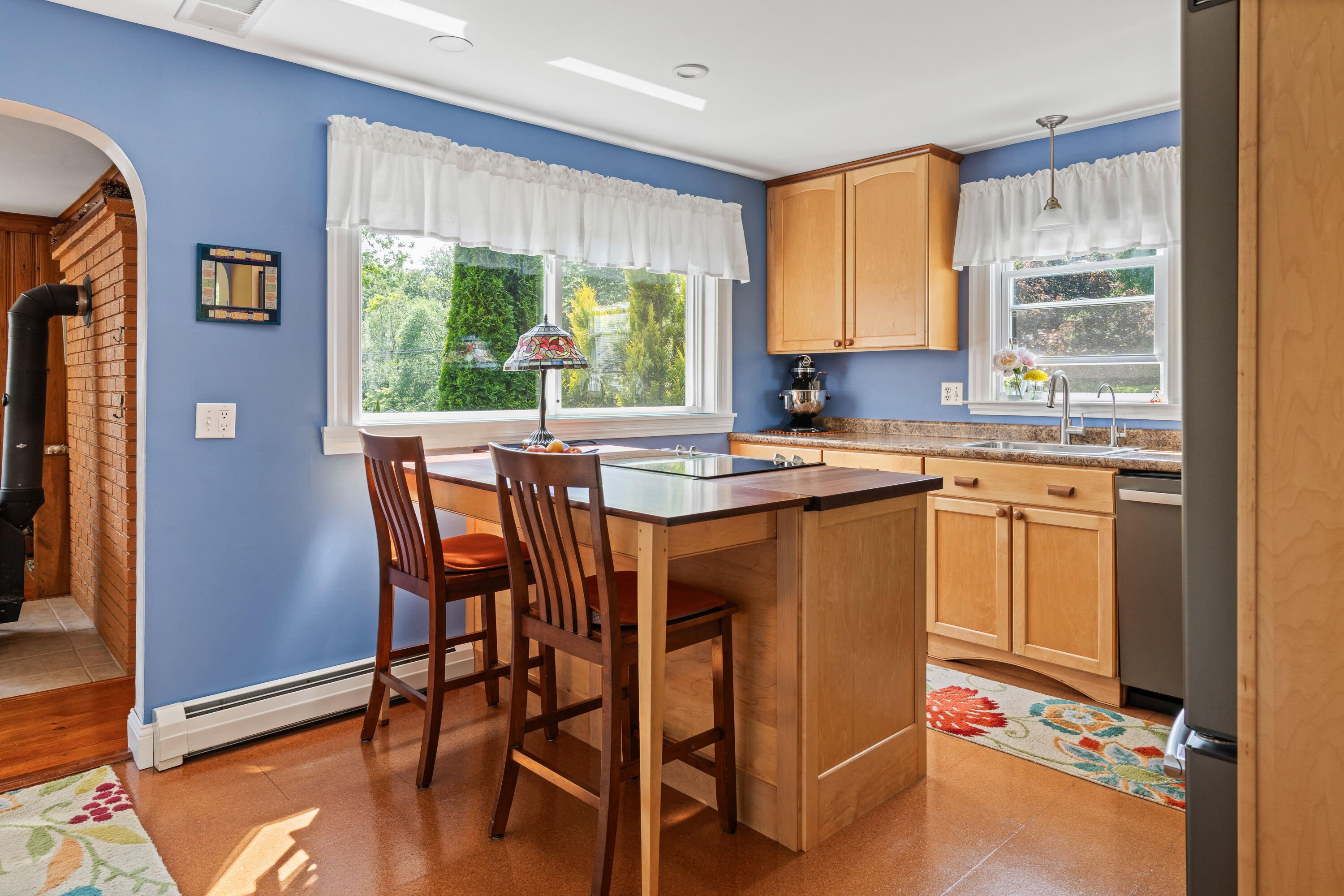 17 Middle Street Topsham ME 04086