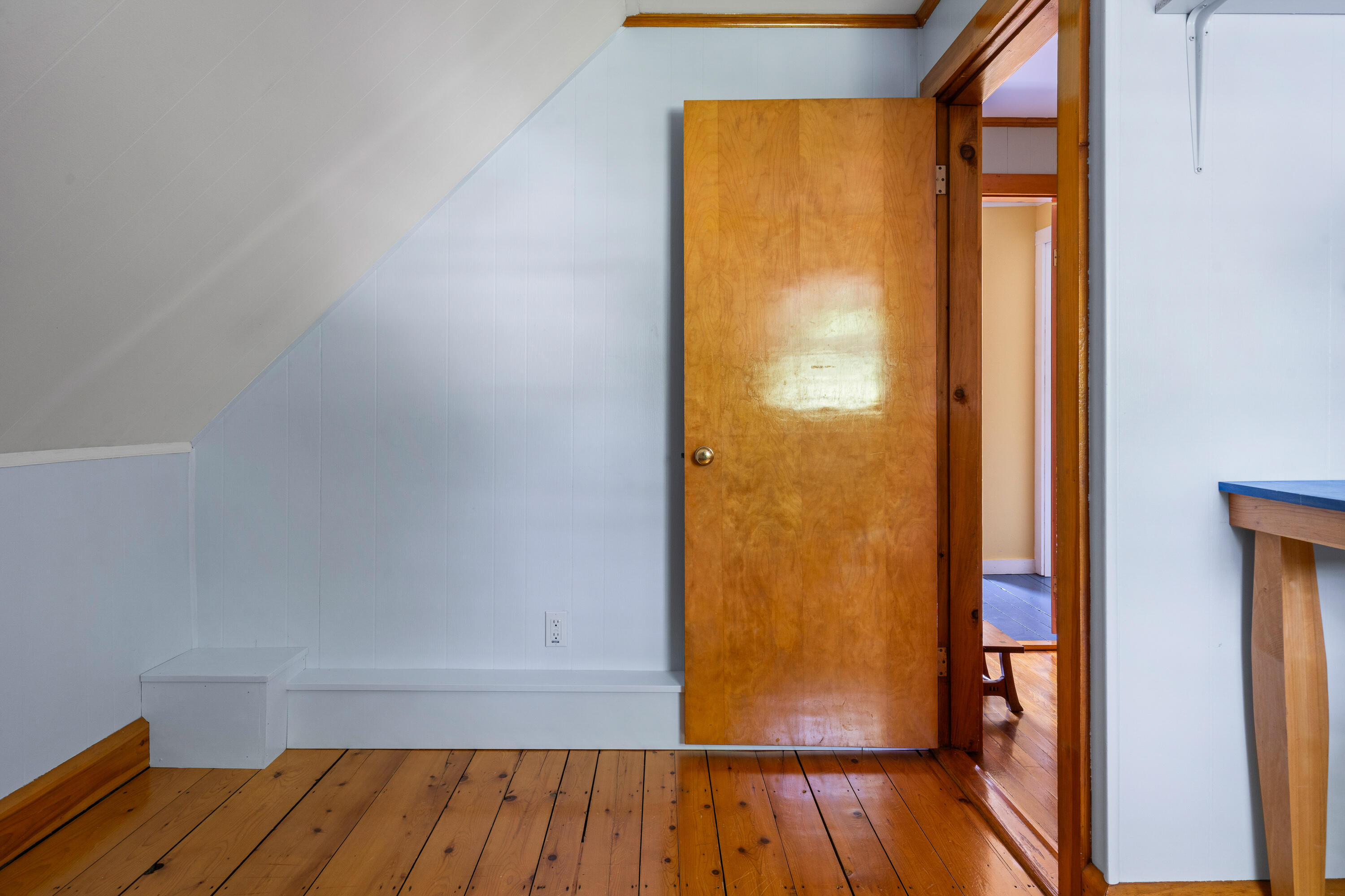 17 Middle Street Topsham ME 04086