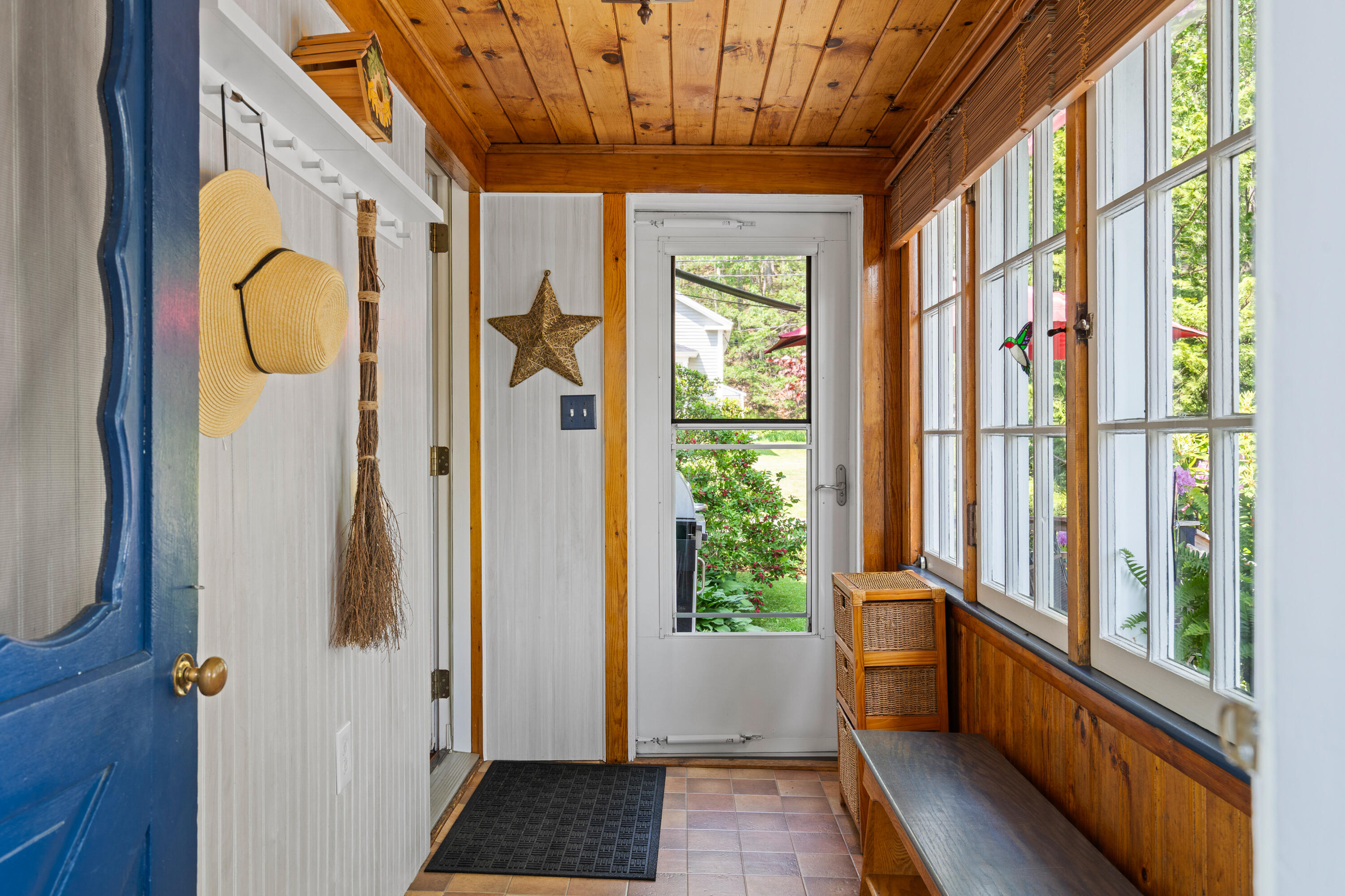 17 Middle Street Topsham ME 04086