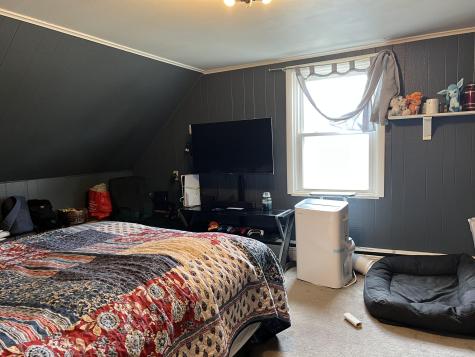 63 Rideout Avenue Lewiston ME 04240