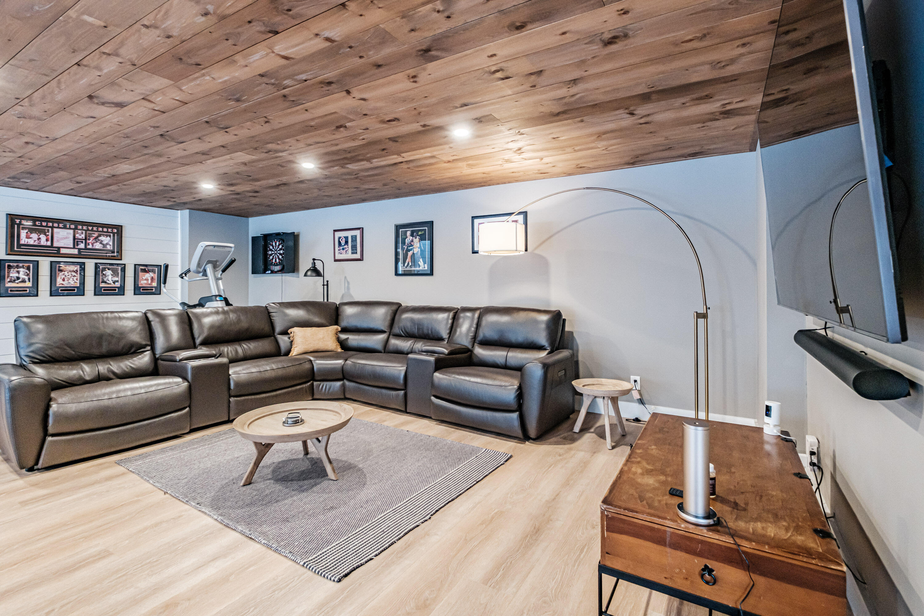 5 Whippoorwill Drive Naples ME 04055