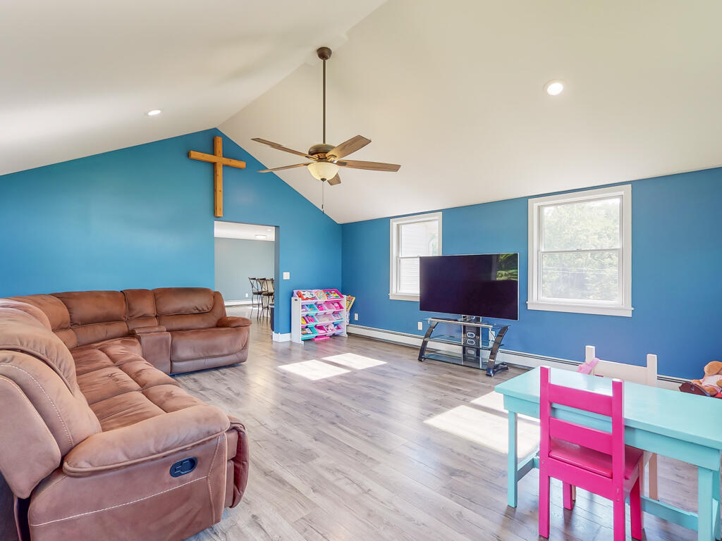 23 Shepard Lane Litchfield ME 04350
