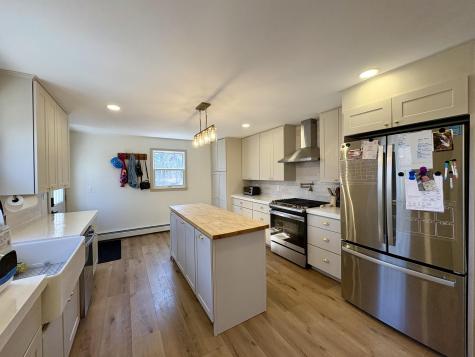 3 Mountainview Drive Lincoln ME 04457