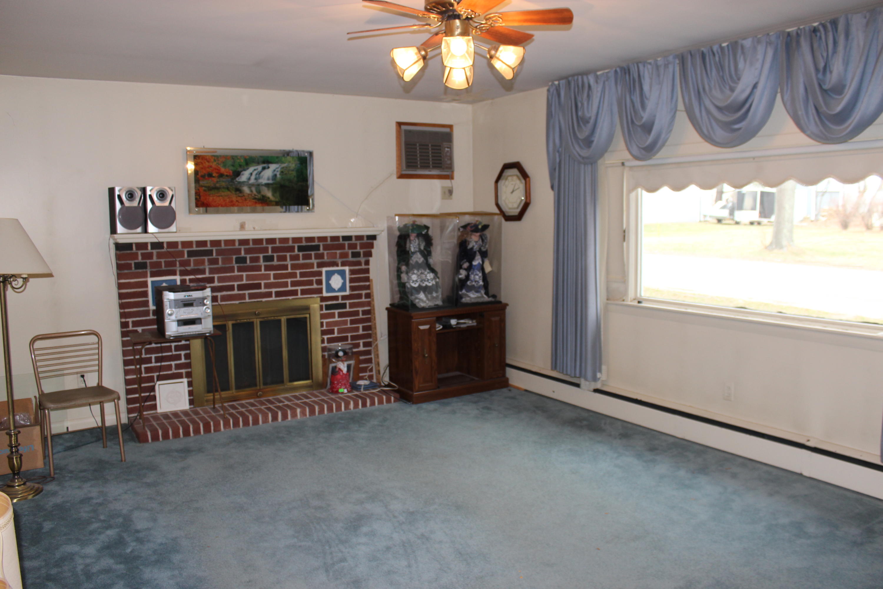 115 Montello Street Lewiston ME 04240