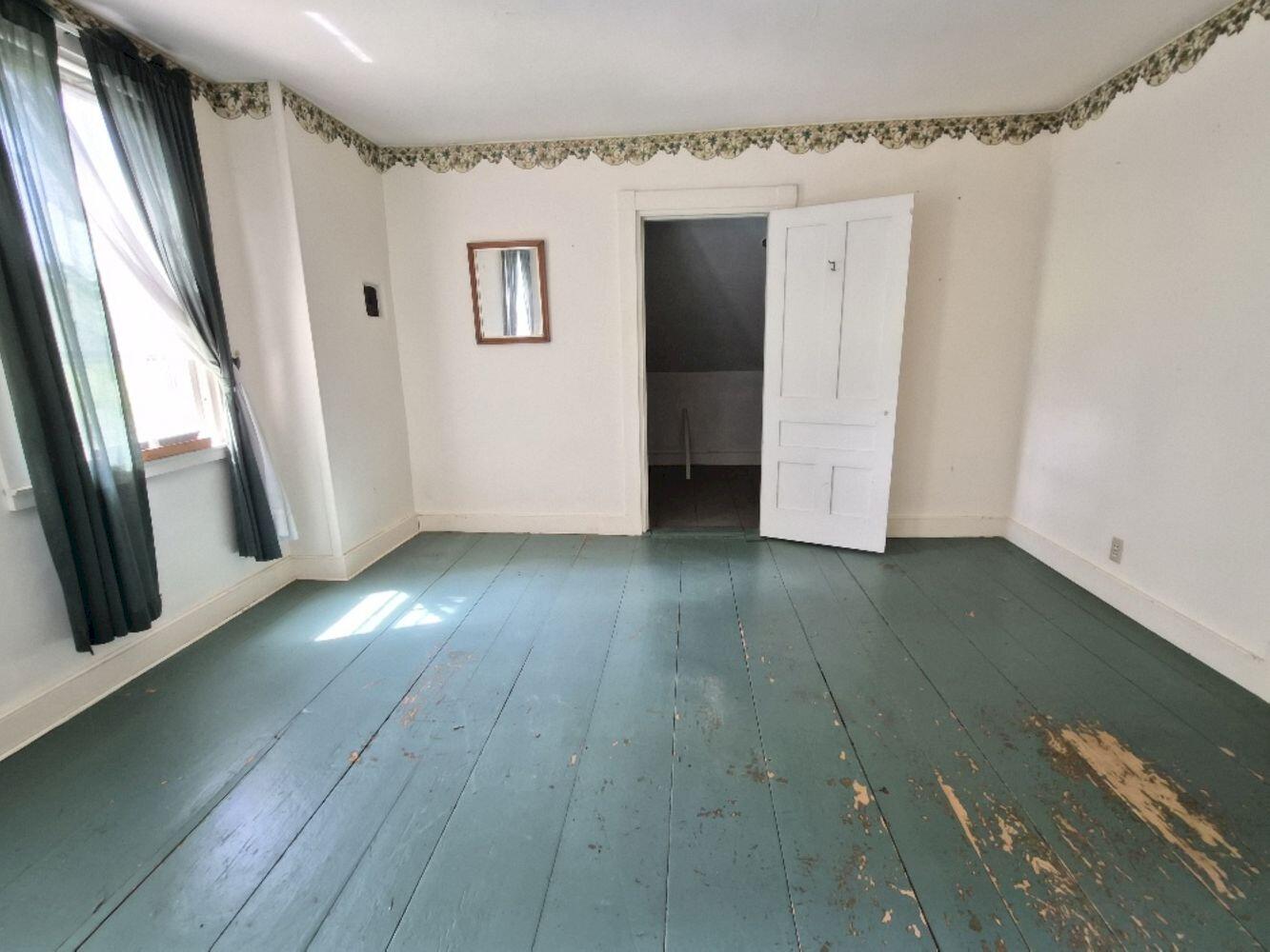 55 Cape Cod Hill Road New Sharon ME 04955