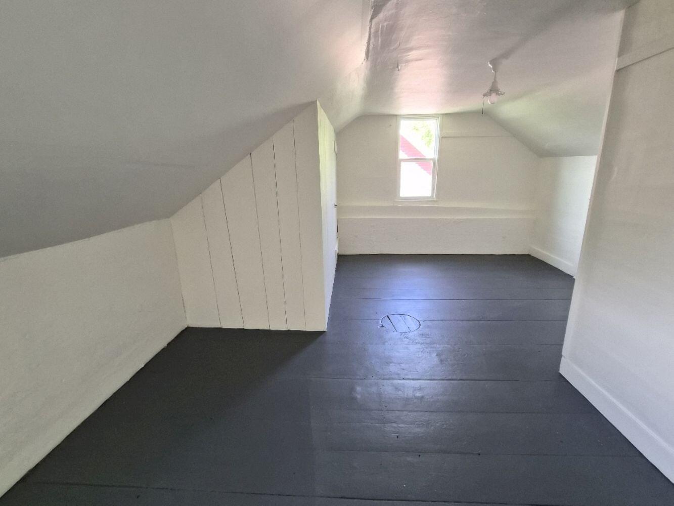 55 Cape Cod Hill Road New Sharon ME 04955