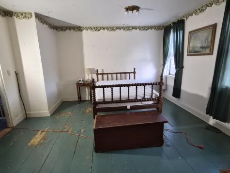 55 Cape Cod Hill Road New Sharon ME 04955