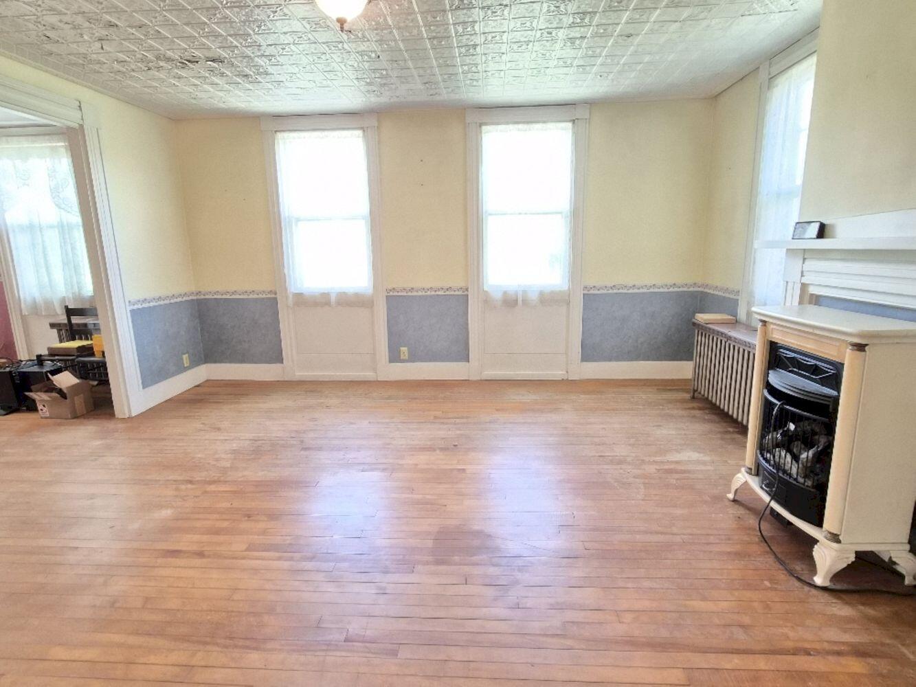 55 Cape Cod Hill Road New Sharon ME 04955