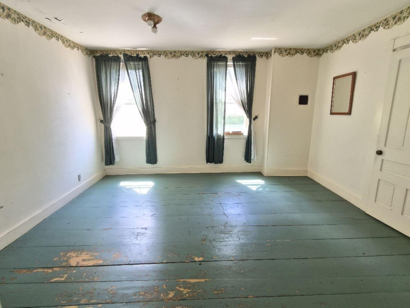55 Cape Cod Hill Road New Sharon ME 04955