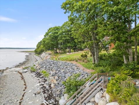 35 Nutting Lane Trenton ME 04605