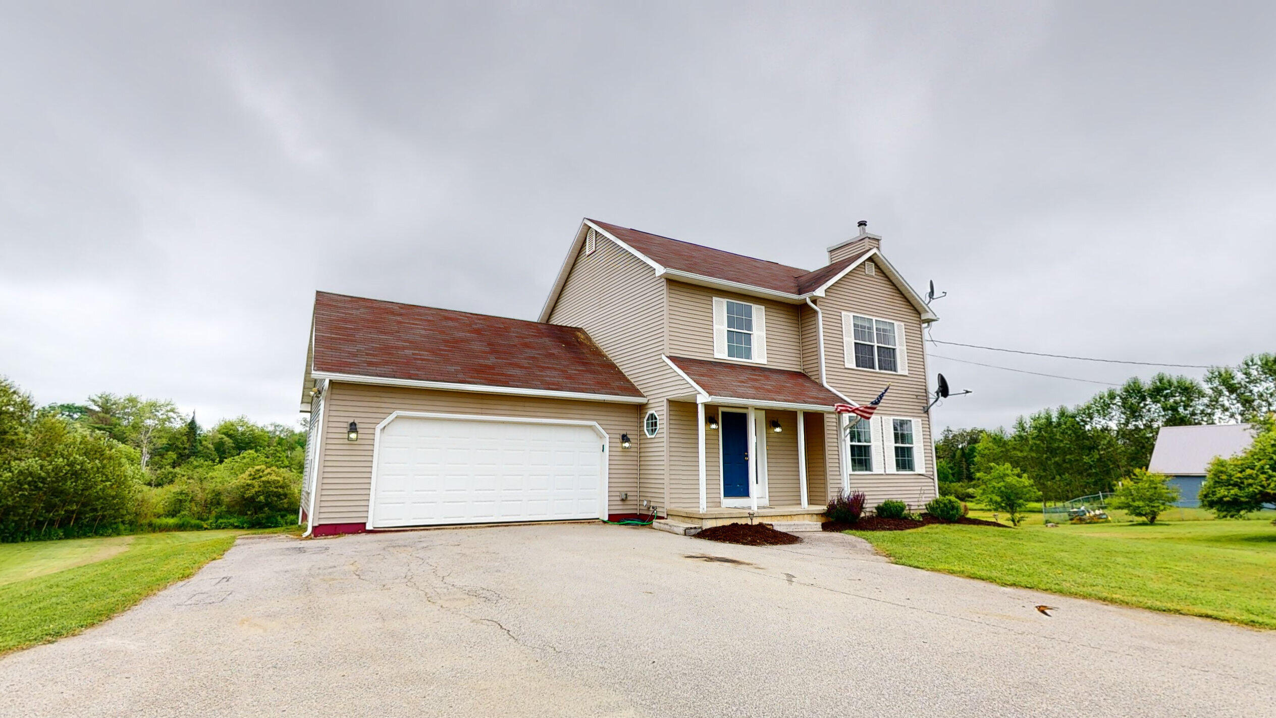 4 Maefield Lane Hudson ME 04449