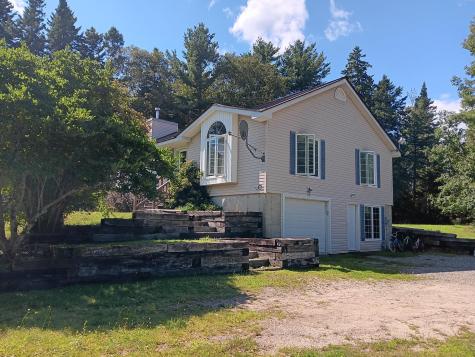 88 Coffin Road Harrington ME 04643