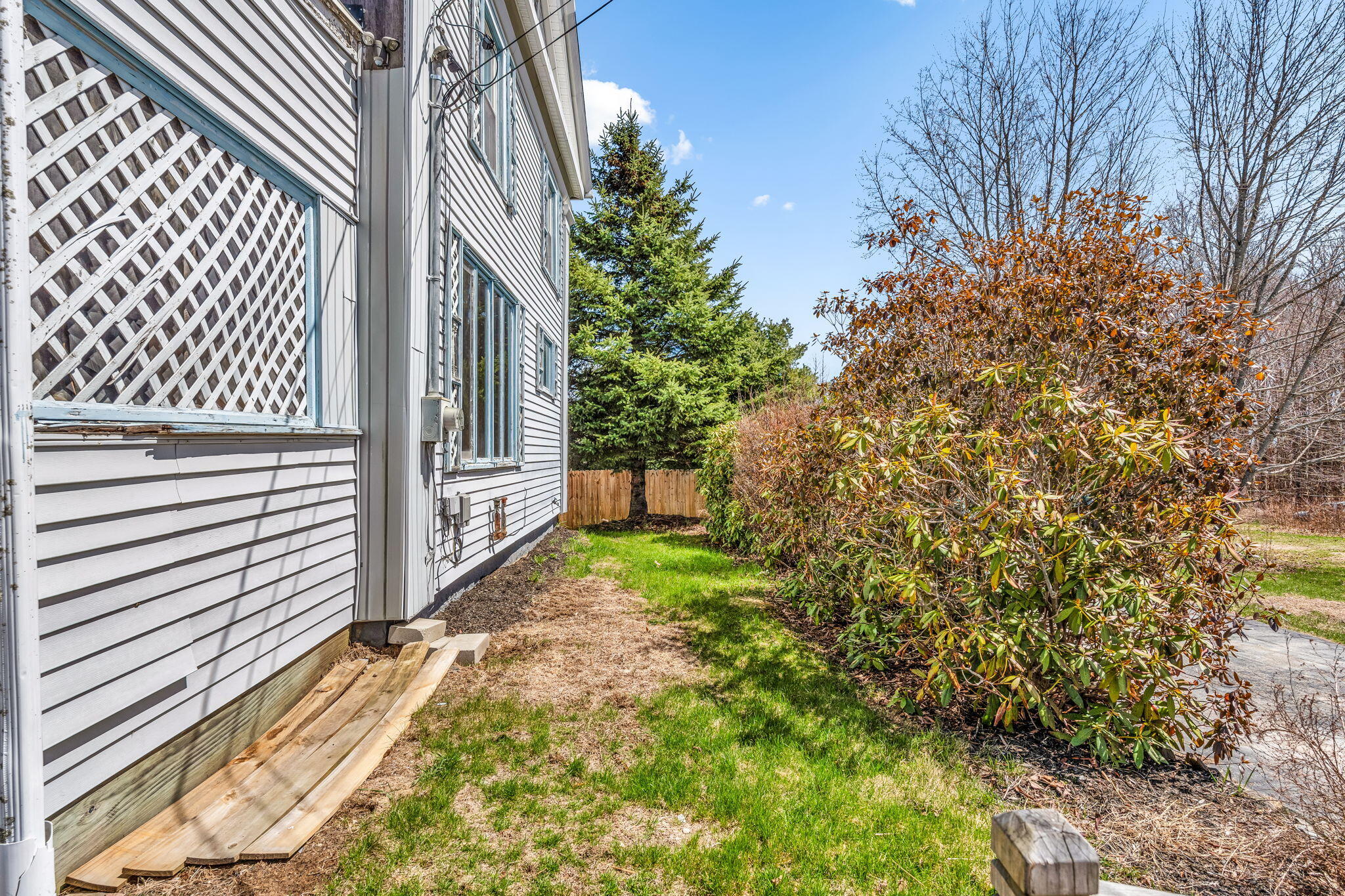 48 Main Road Charleston ME 04422