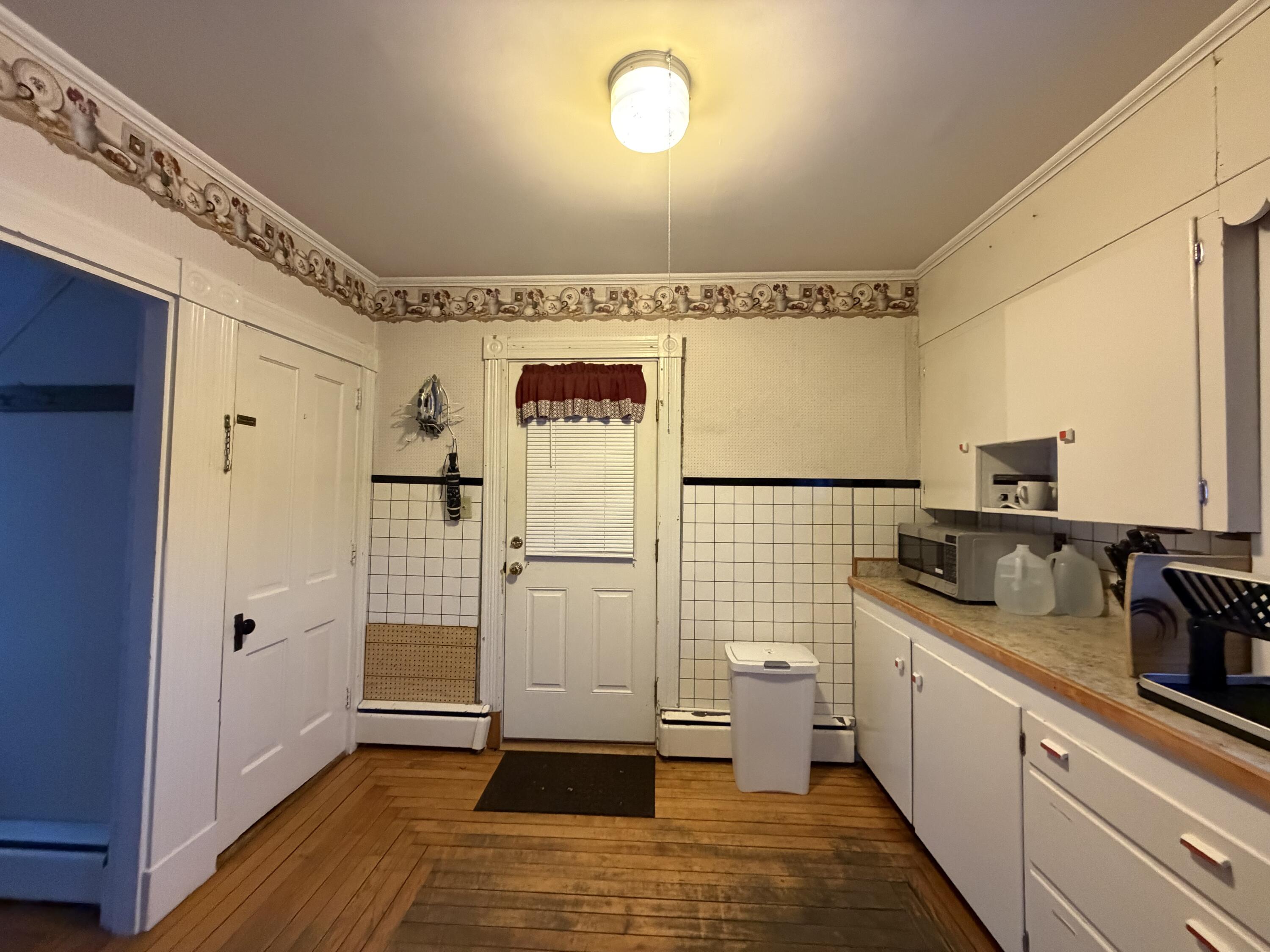 27 School Street Guilford ME 04443