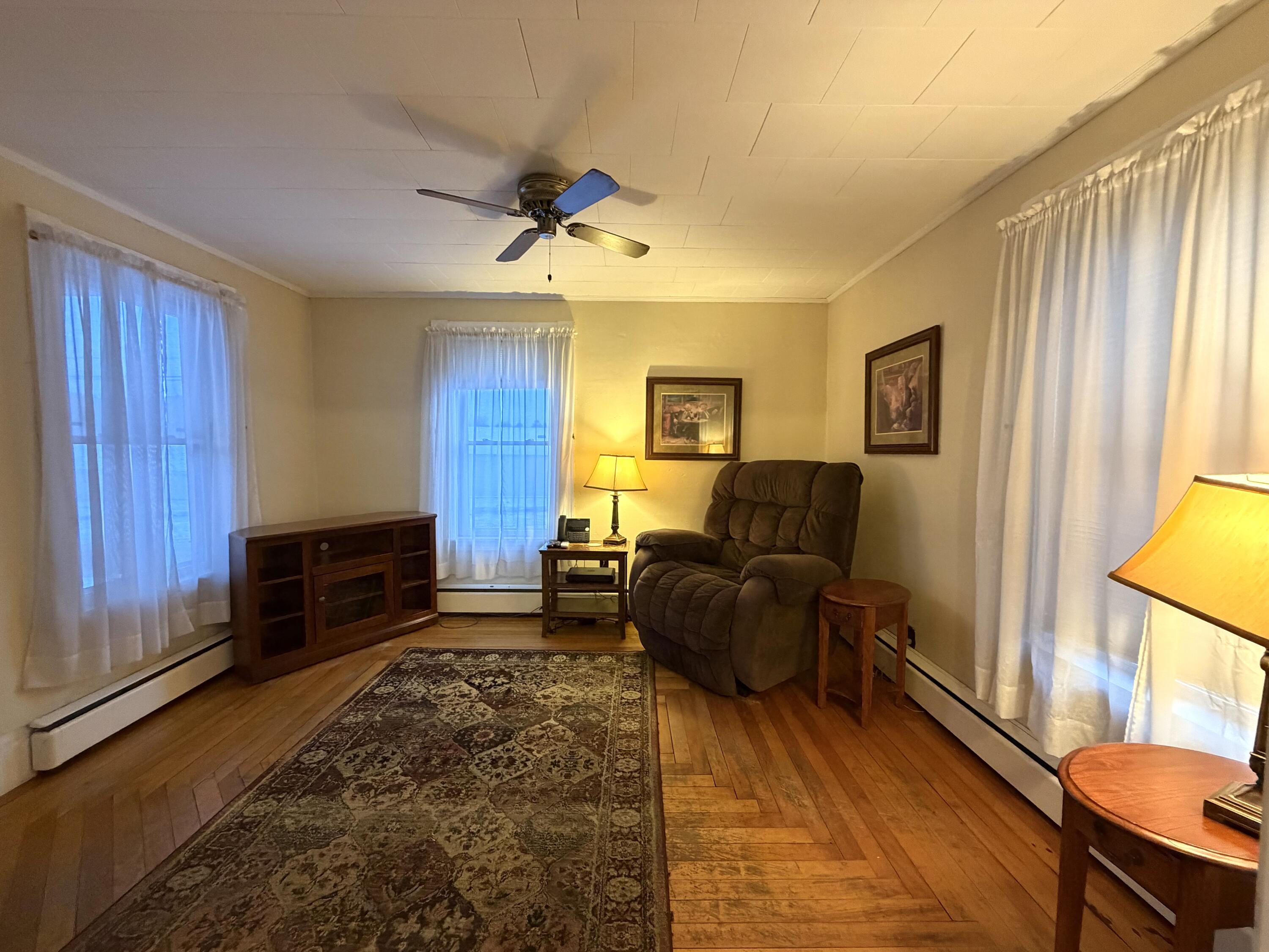 27 School Street Guilford ME 04443