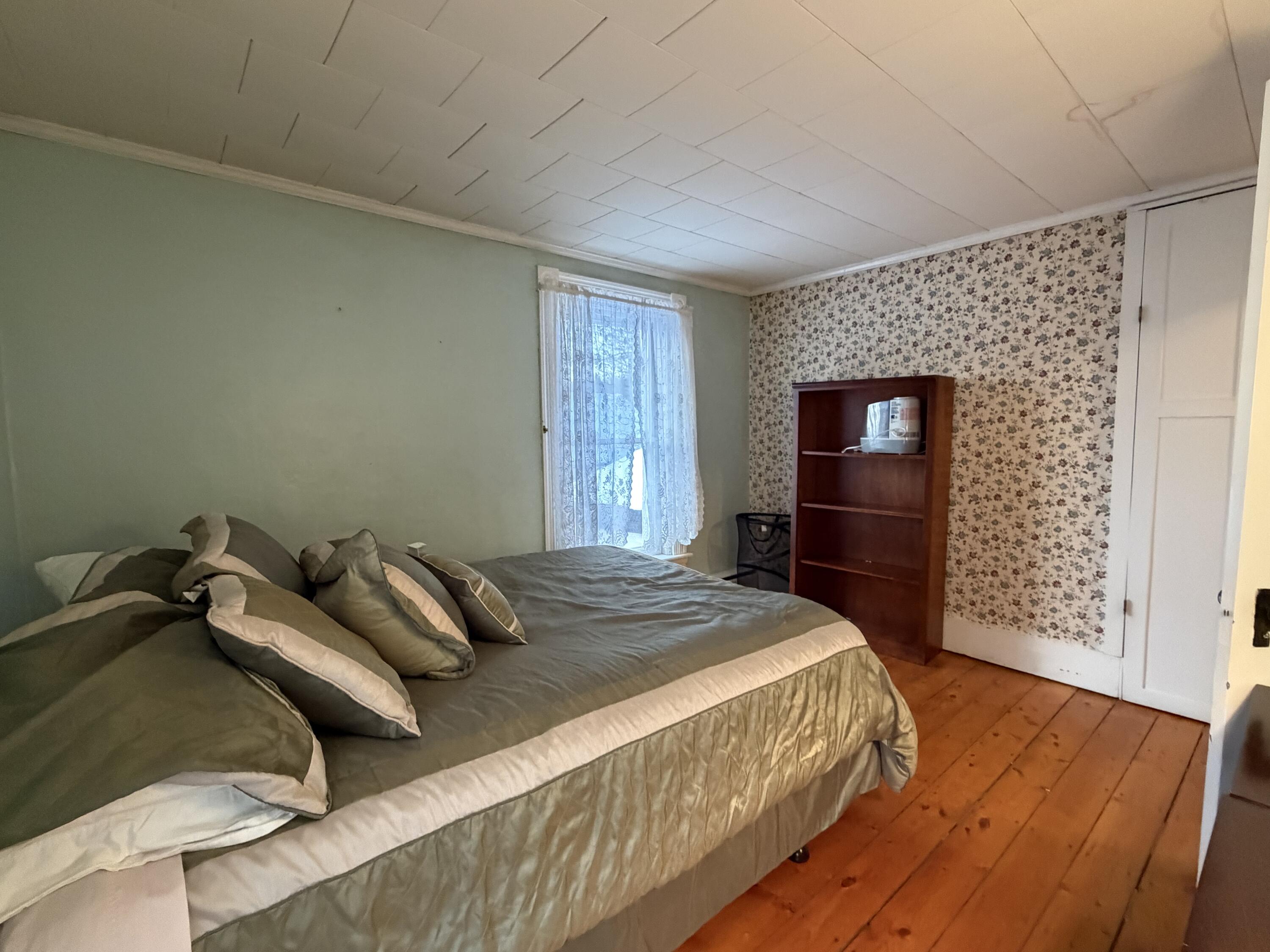 27 School Street Guilford ME 04443