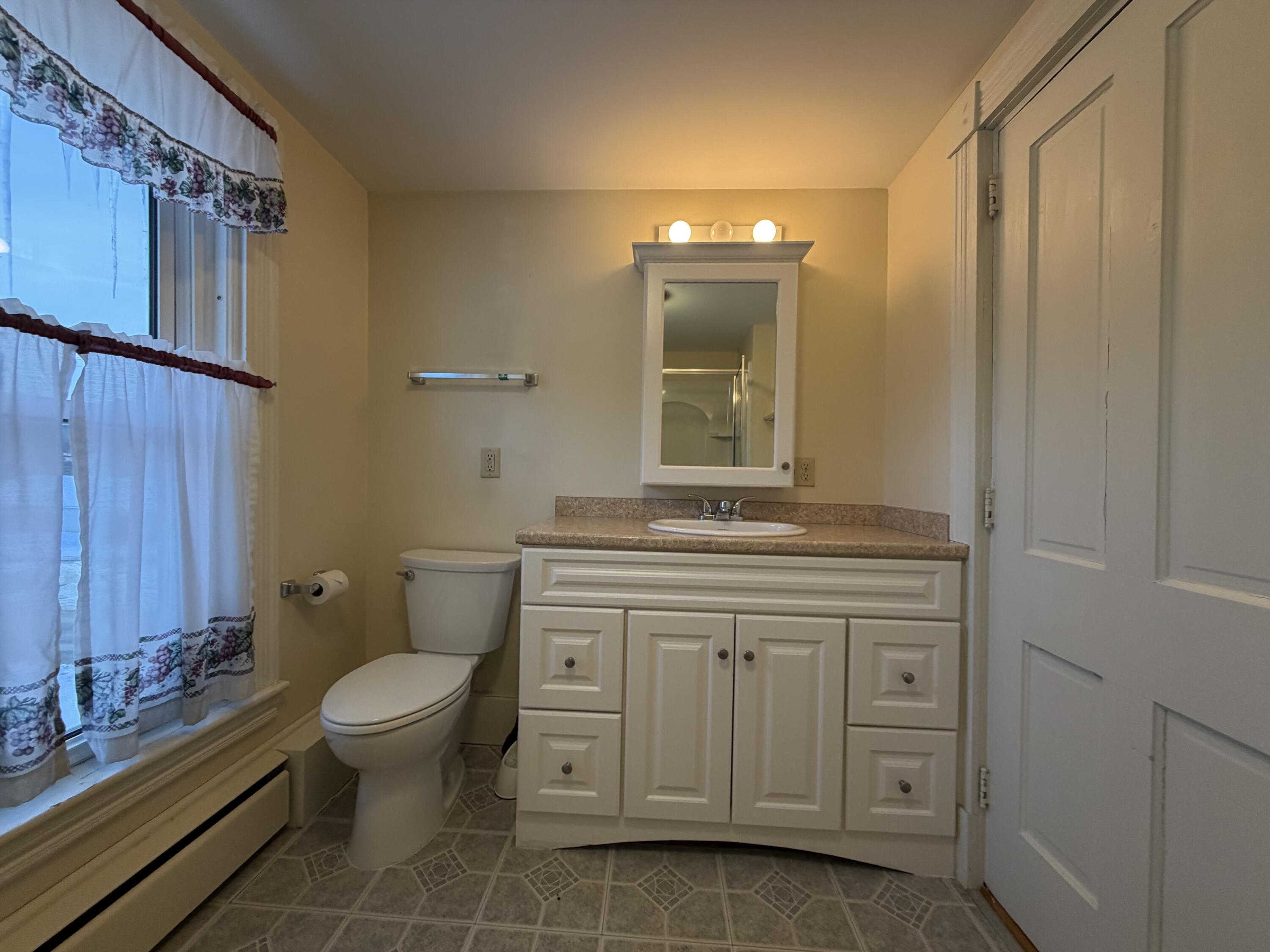 27 School Street Guilford ME 04443