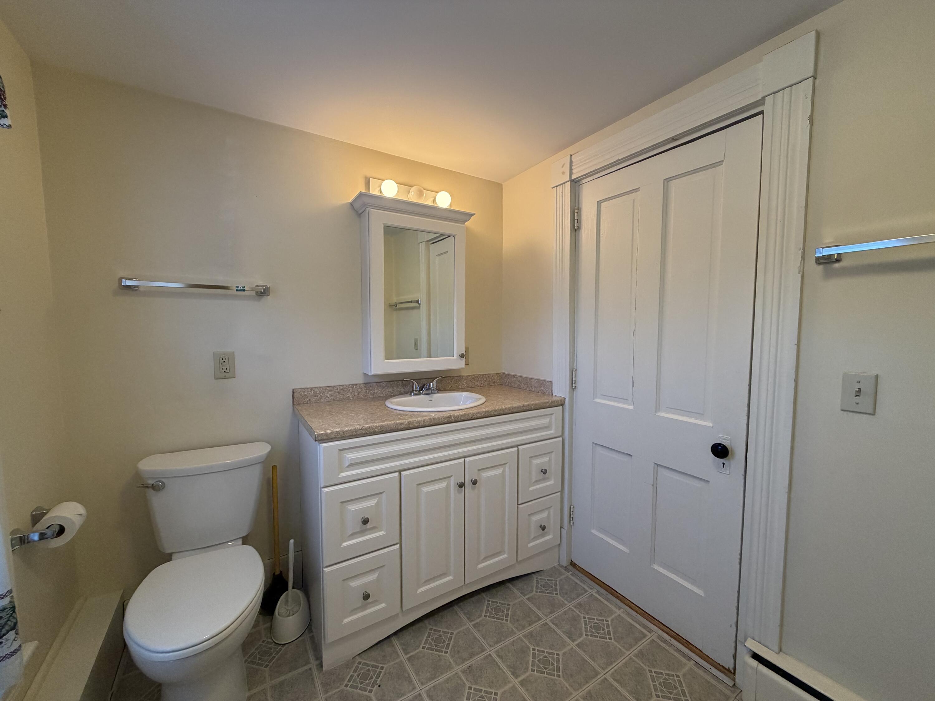 27 School Street Guilford ME 04443