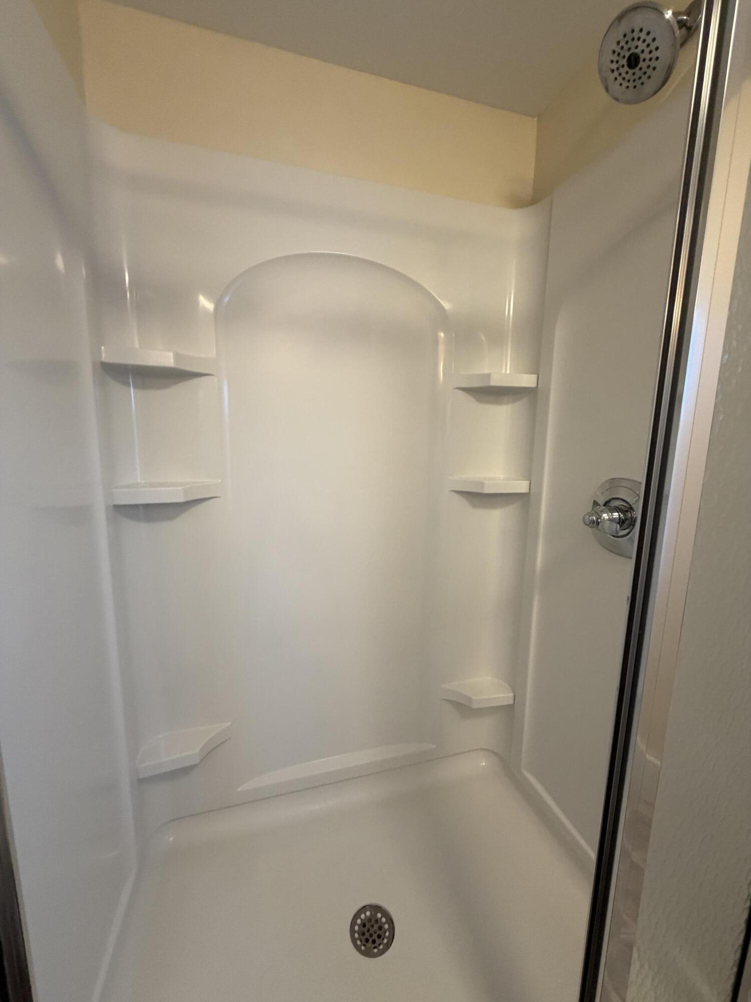 27 School Street Guilford ME 04443