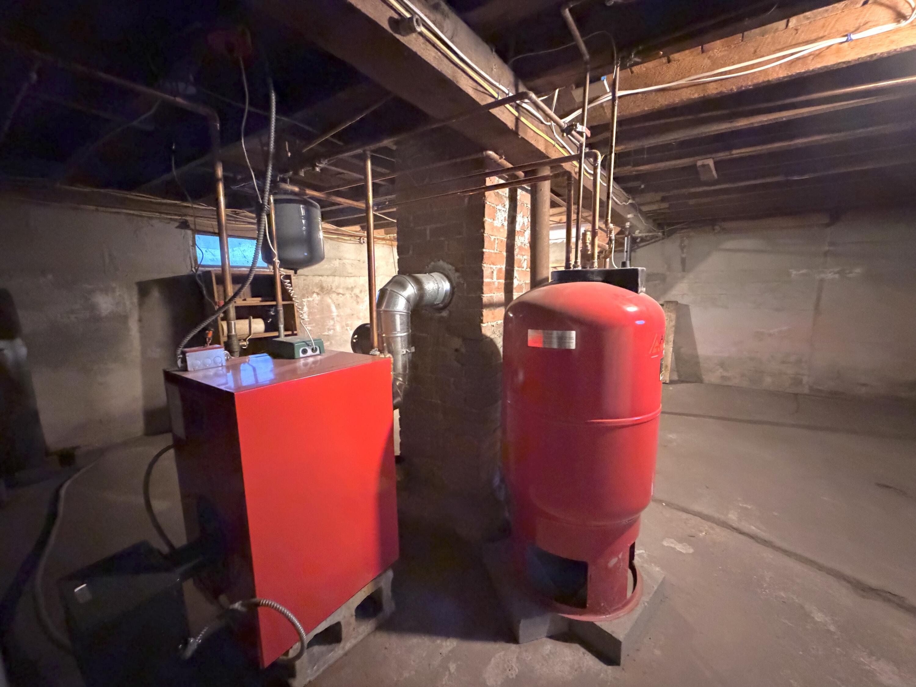 27 School Street Guilford ME 04443