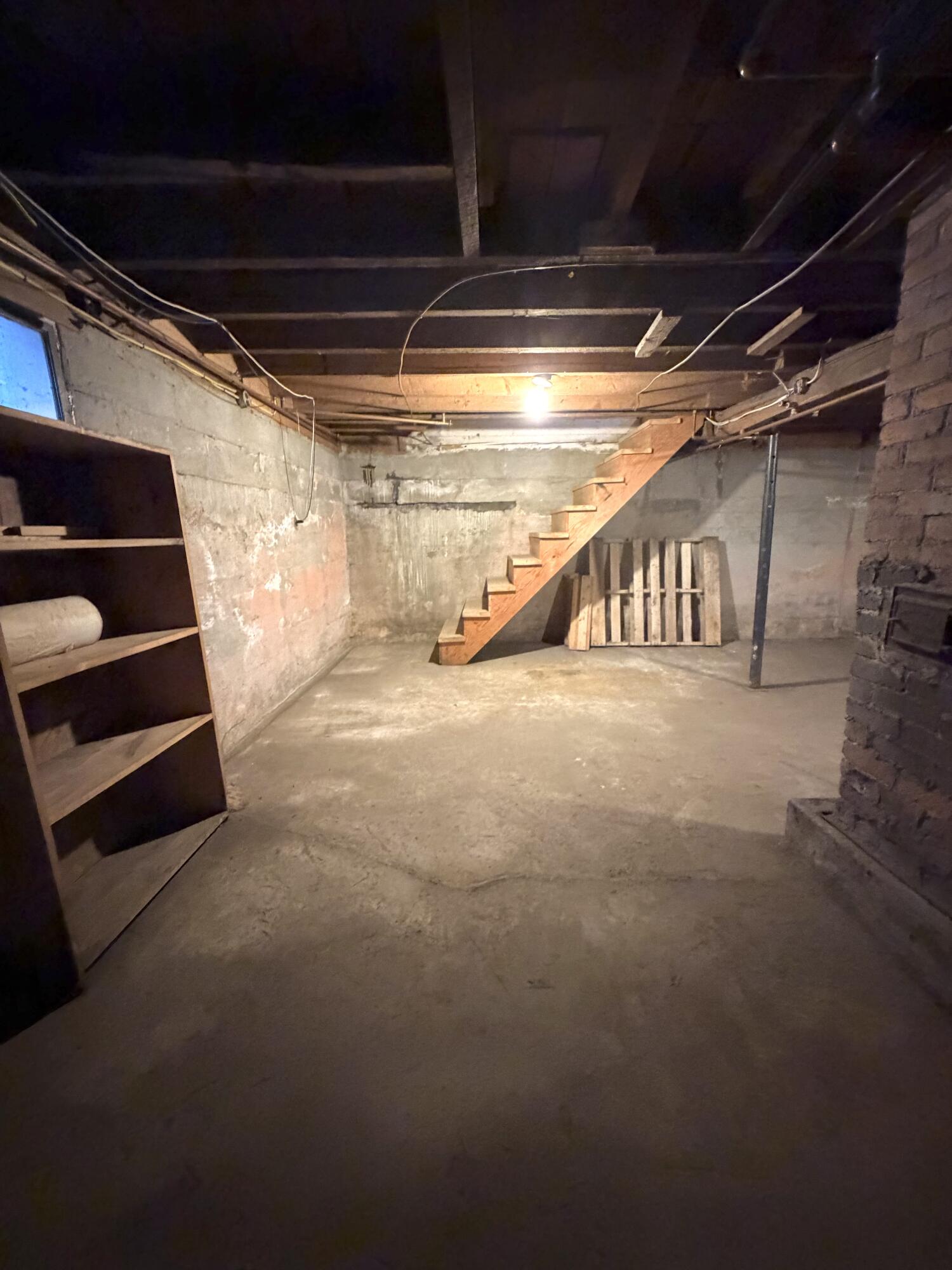 27 School Street Guilford ME 04443