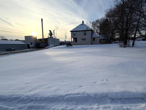 27 School Street Guilford ME 04443